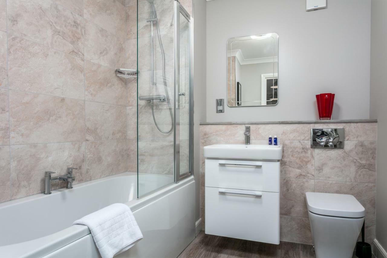 Iona Residence - Donnini Apartments Ayr Extérieur photo